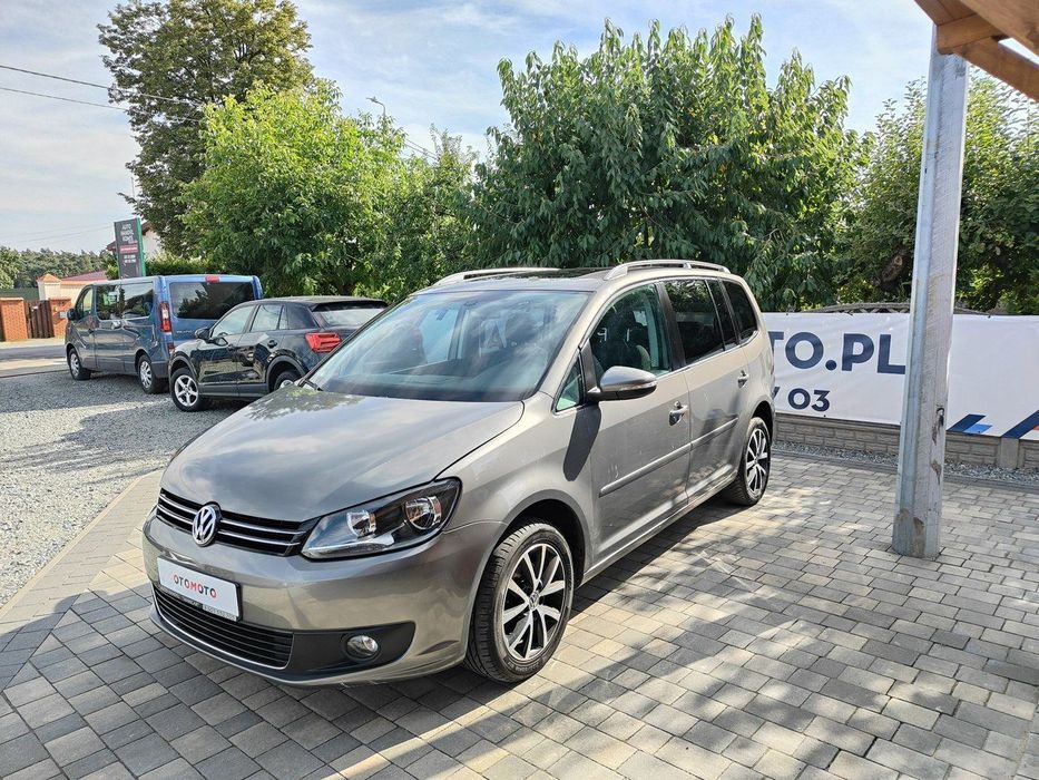 Volkswagen Touran 1.6 TDI 105 KM 7 Osobowy PANORAMA