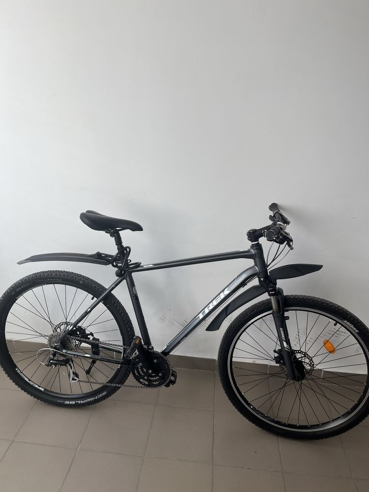 Продам велосипед Trek dual sport 3.2
