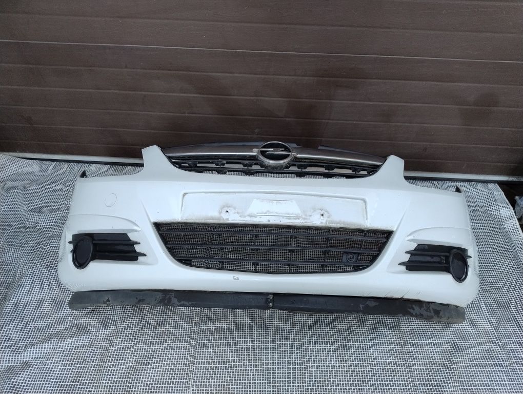Zderzak przód Opel Corsa d 06-11 biały z474 atrapa kompletny wysyłka