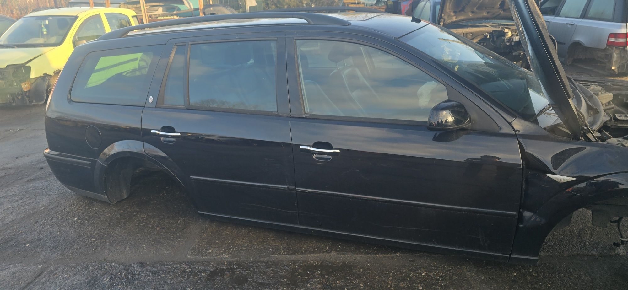 Drzwi  klapa sanki G 0 Ford Mondeo MK3 2,0 kombi części
