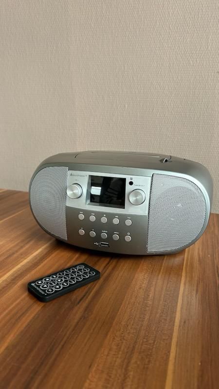 Boombox INTERNETOWE RADIO + BT USB Soundmaster SCD760