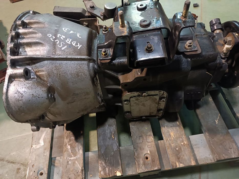 CAIXA DE VELOCIDADES ISUZO ELF NKR 3.1D MSB-5S  897035-0970