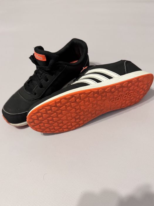 Кросівки Adidas