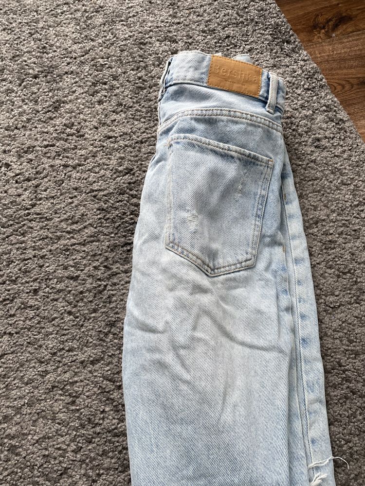 Spodnie jeansowe bershka rozmiar 34 denim