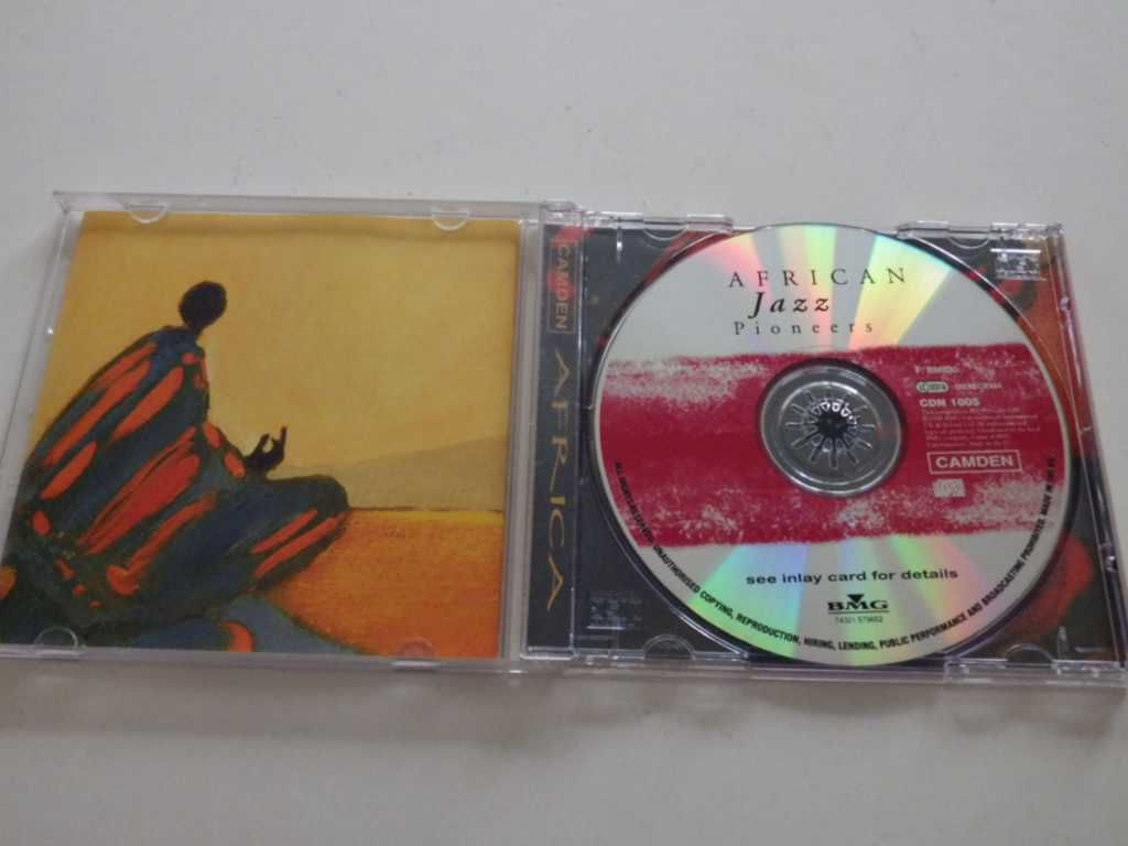 CD: African Jazz Pioneers