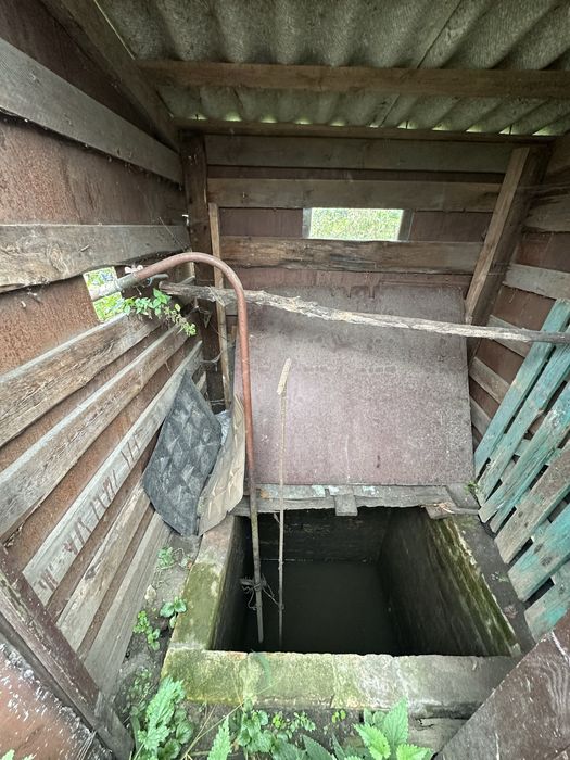 Седнів Центр будинок 80 м кв зі всіма комунікаціями 15 сот