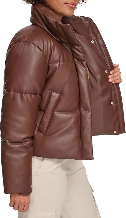 Levis Левіс левис куртка жіноча розмір L, M