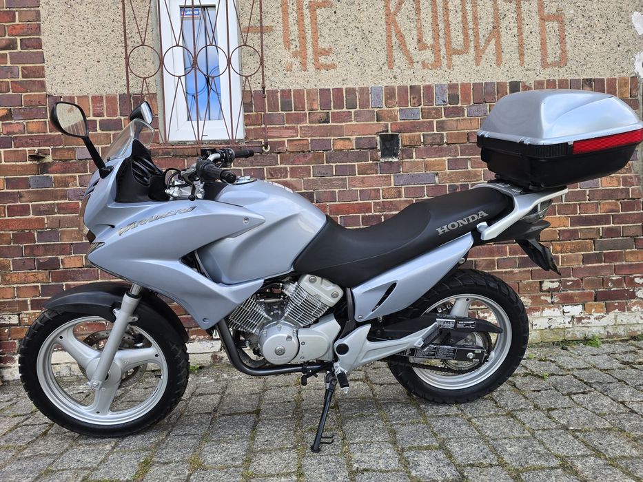 Honda XL 125 Varadero .2007r. Kufer // mały przebieg
