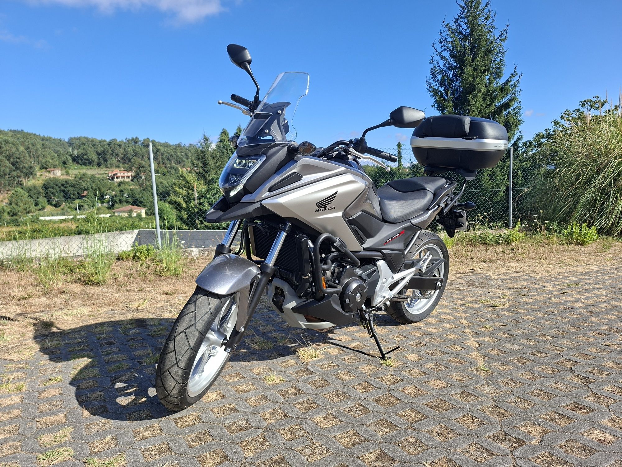 Honda nc 750x 2017