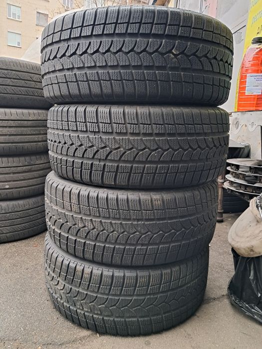 Продам шини 235/45 18 Taurus