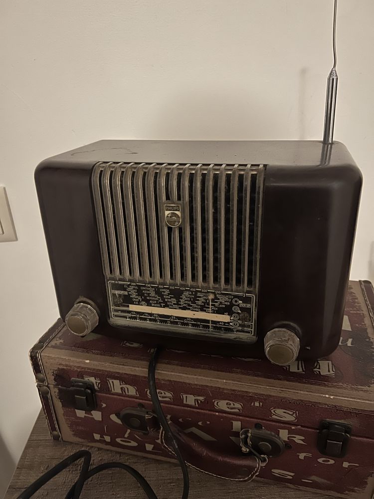 Radio Philips valvulas antigo