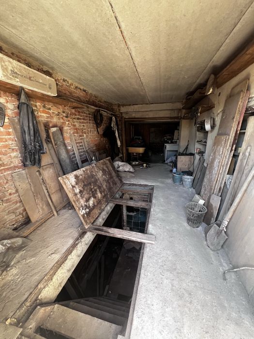 Продам гараж у кооперативі кристал