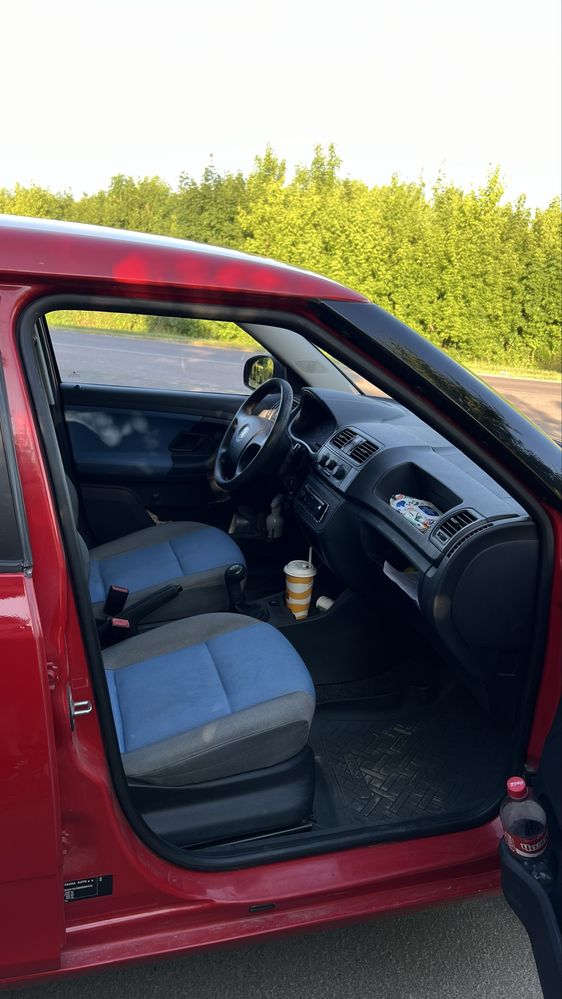 Продам Skoda fabia 1.2