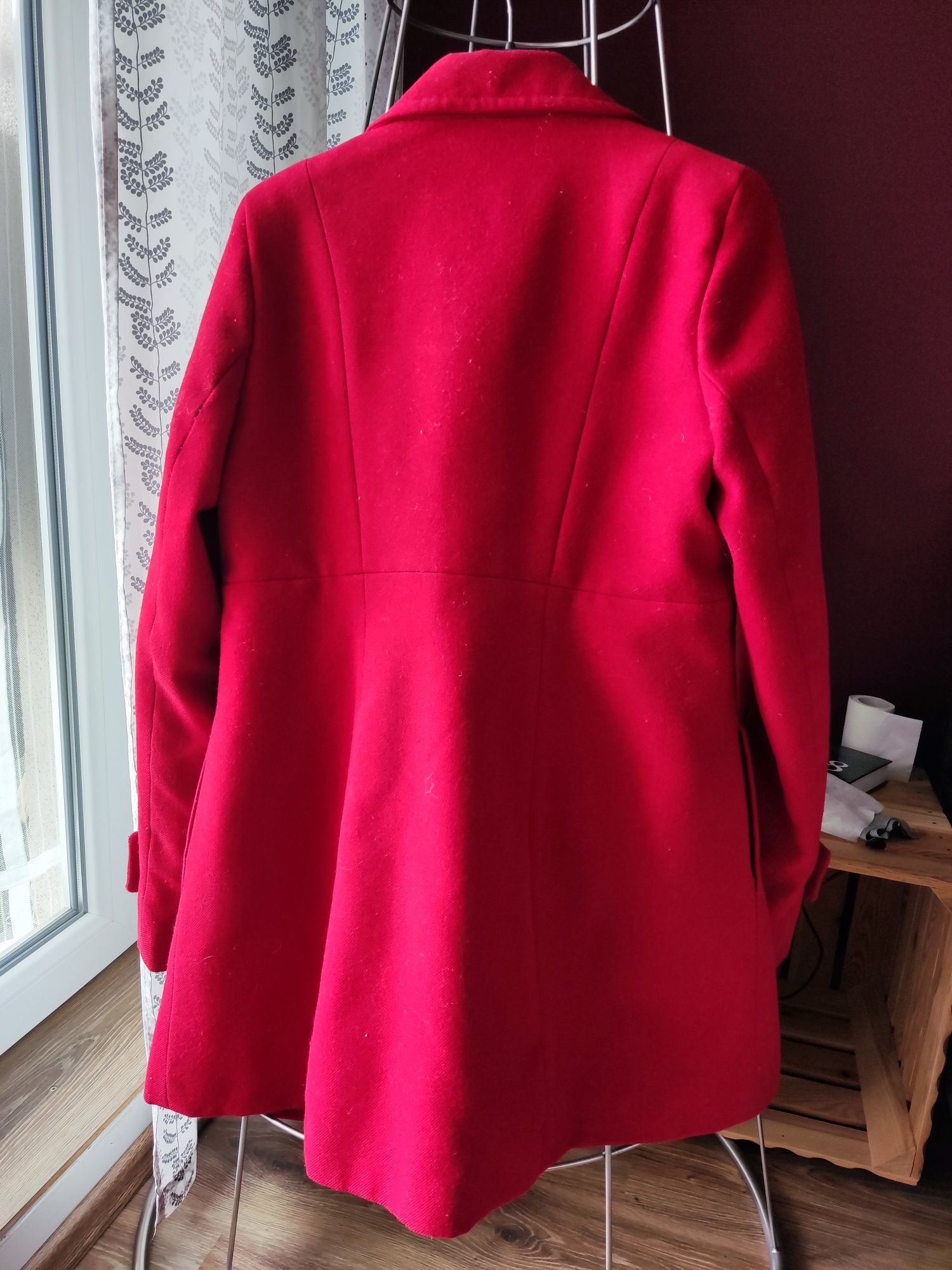 Wiosenny płaszcz czerwony S