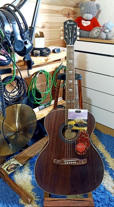 Акустична гітара Fender