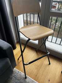 Hoker drewniany Ikea wysokie krzesło do sprzedania 2 sztuki
