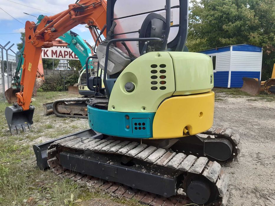 Екскаватор гусеничний HITACHI ZX30UR