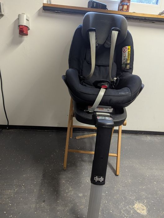 Fotelik Maxi Cosi 2way Pearl baza ISOFIX