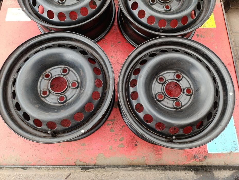 5x120 Felgi Stalowe 16 VW Transporter T5 T6 Amarok 6.5JX16 ET51 4SZT