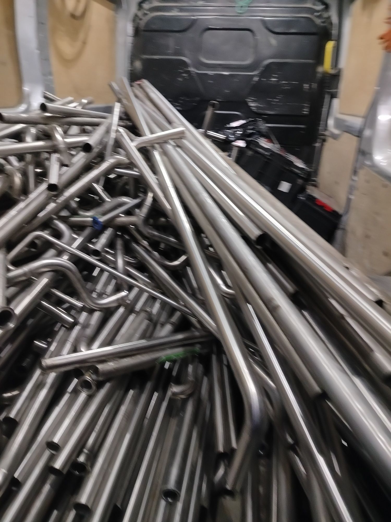Rura nierdzewna nierdzewka 38/1.2 mm kolana kształtki balustrady stal
