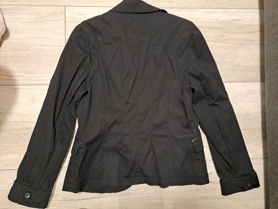 Czarna marynarka Reserved rozmiar 42