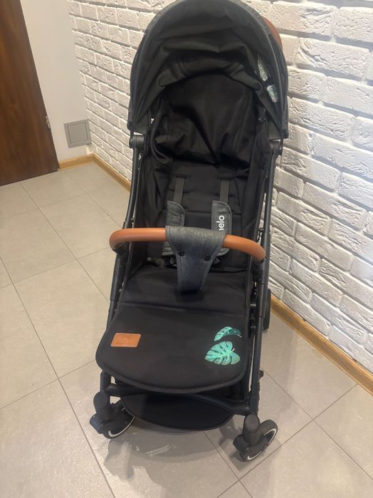 Wózek składany Julie One Lionelo Tropical Green