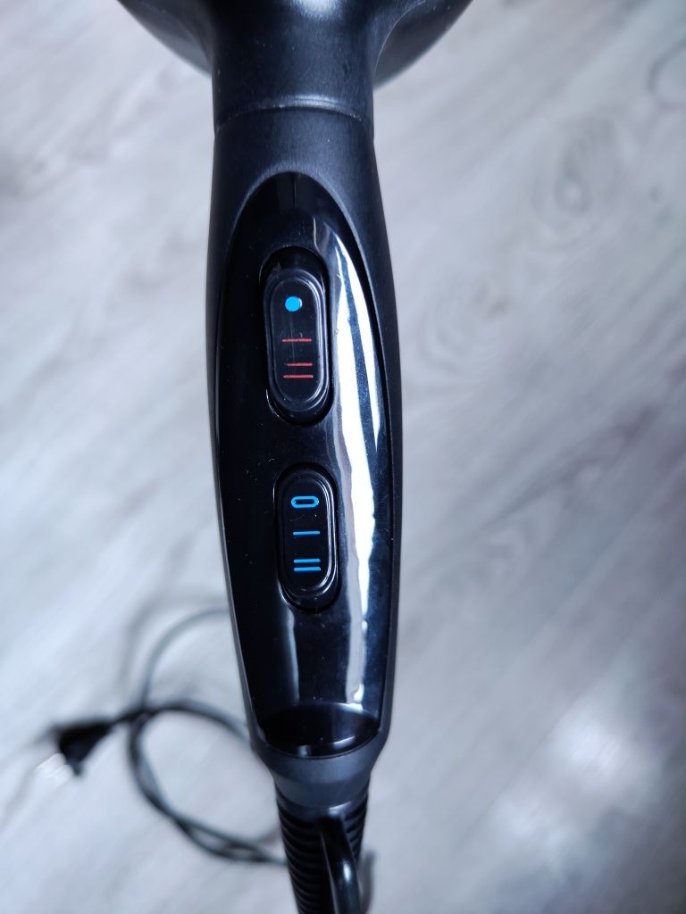 Suszarka BaByliss Paris z dyfuzorem