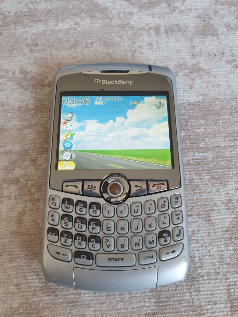 Blackberry 8310 com caixa