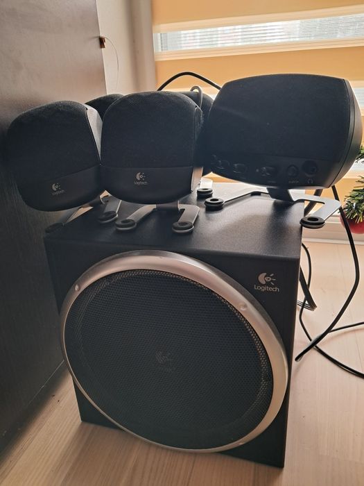 Glosniki  5.1  bardzo dobrym stanie