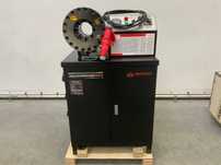 Maquina cravar tubos hidraulicos