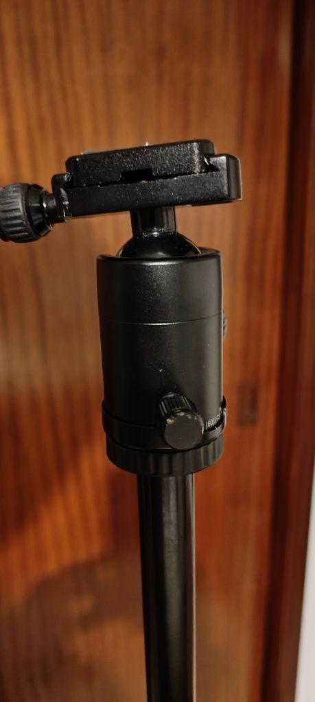 Tripé Sirui T-005kk 900gr