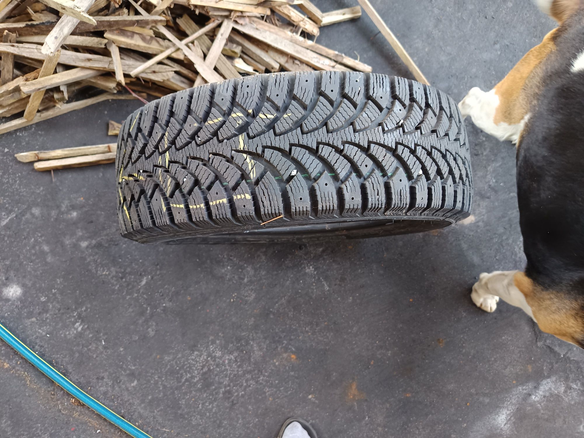 Opony zimowe R16