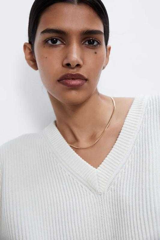 Zara свитер женский р. м-l шерсть.