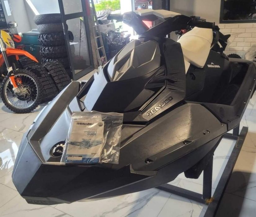 Skuter wodny Spark 110