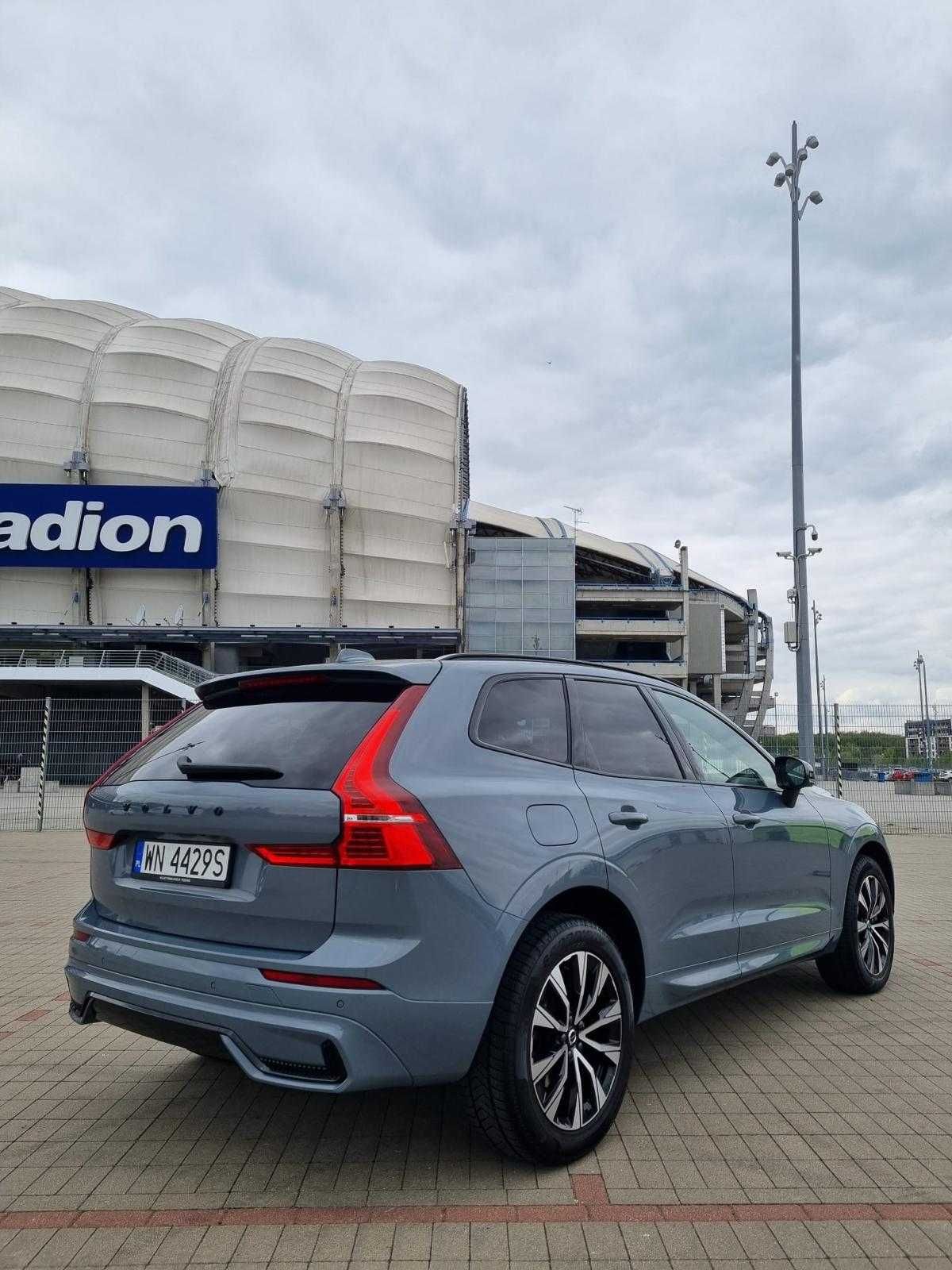 VOLVO XC60 B4 AWD, Diesel, wersja Plus, motyw Dark - cesja wynajmu