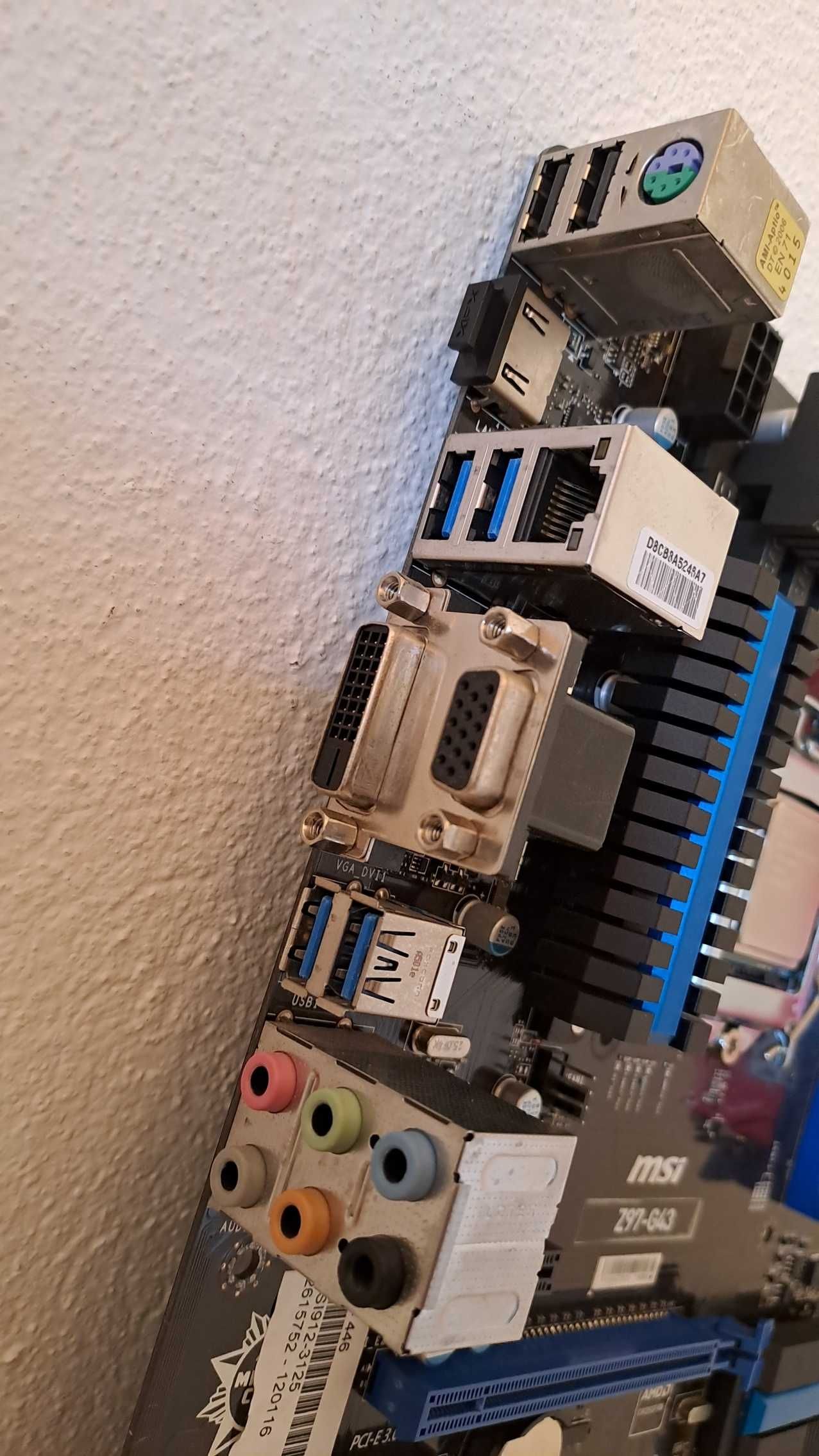 Bundle i7-4790K / Board MSI Z97-G43 / 16GB DDR3 HyperX Savage