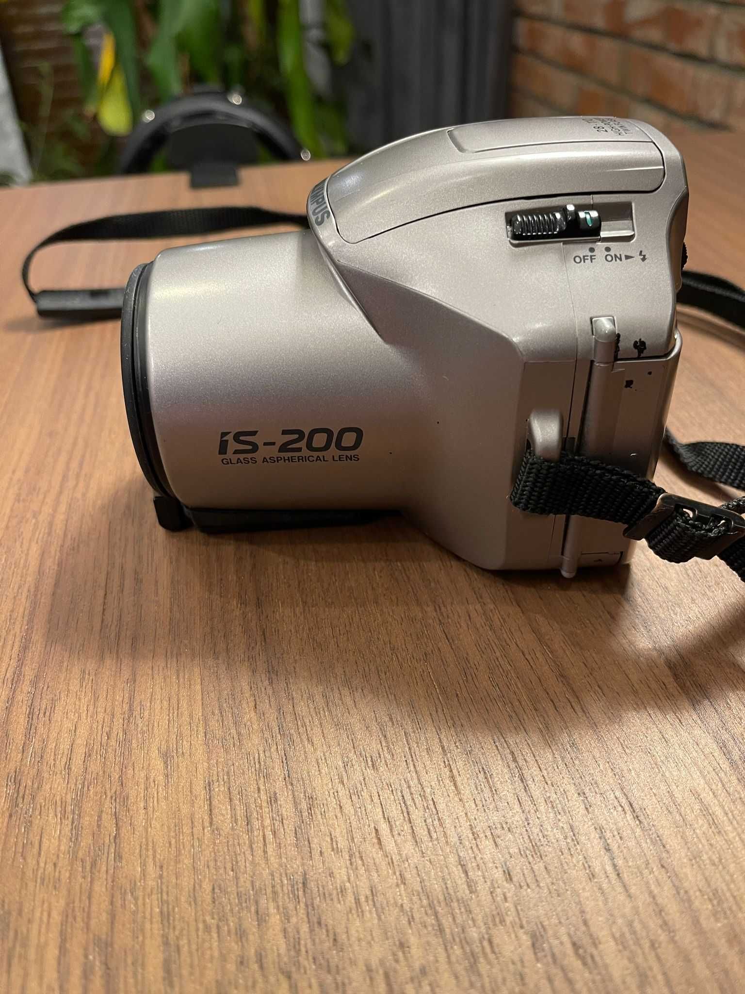 Olympus IS-200 – analogowy! Idealny dla pasjonatów retro fotografii!
