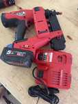 Milwaukee M18 DN18GS Sztyfciarka
