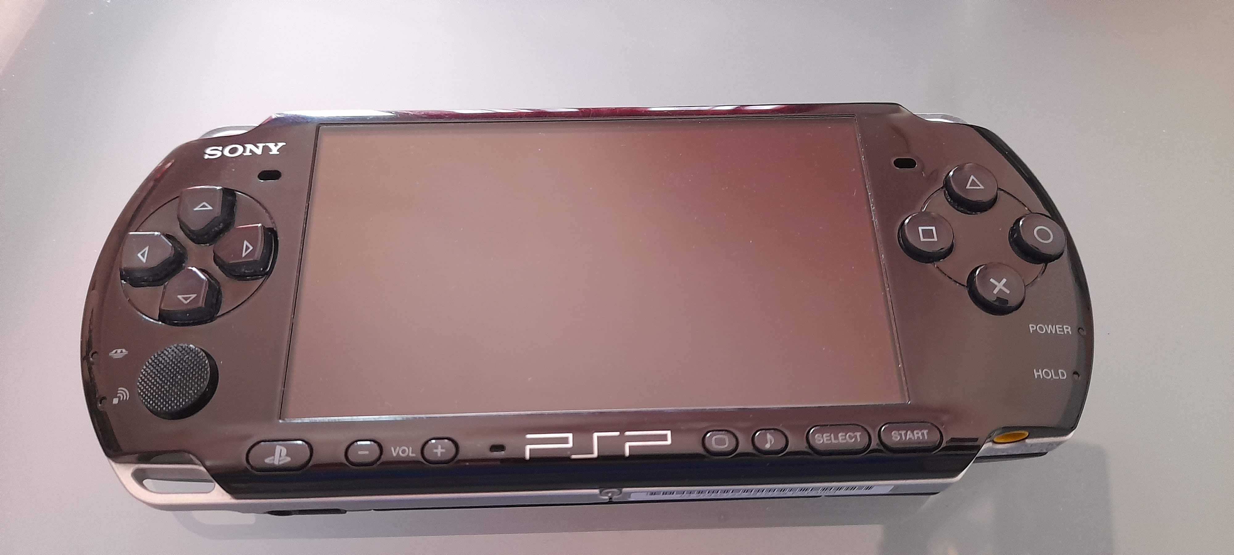 Consola PSP + Camara + Jogos + Cartão de Memória + Carregador