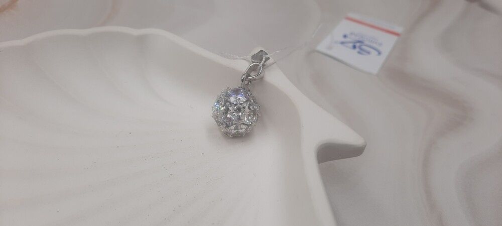 Срібна підвіска з фіанітами