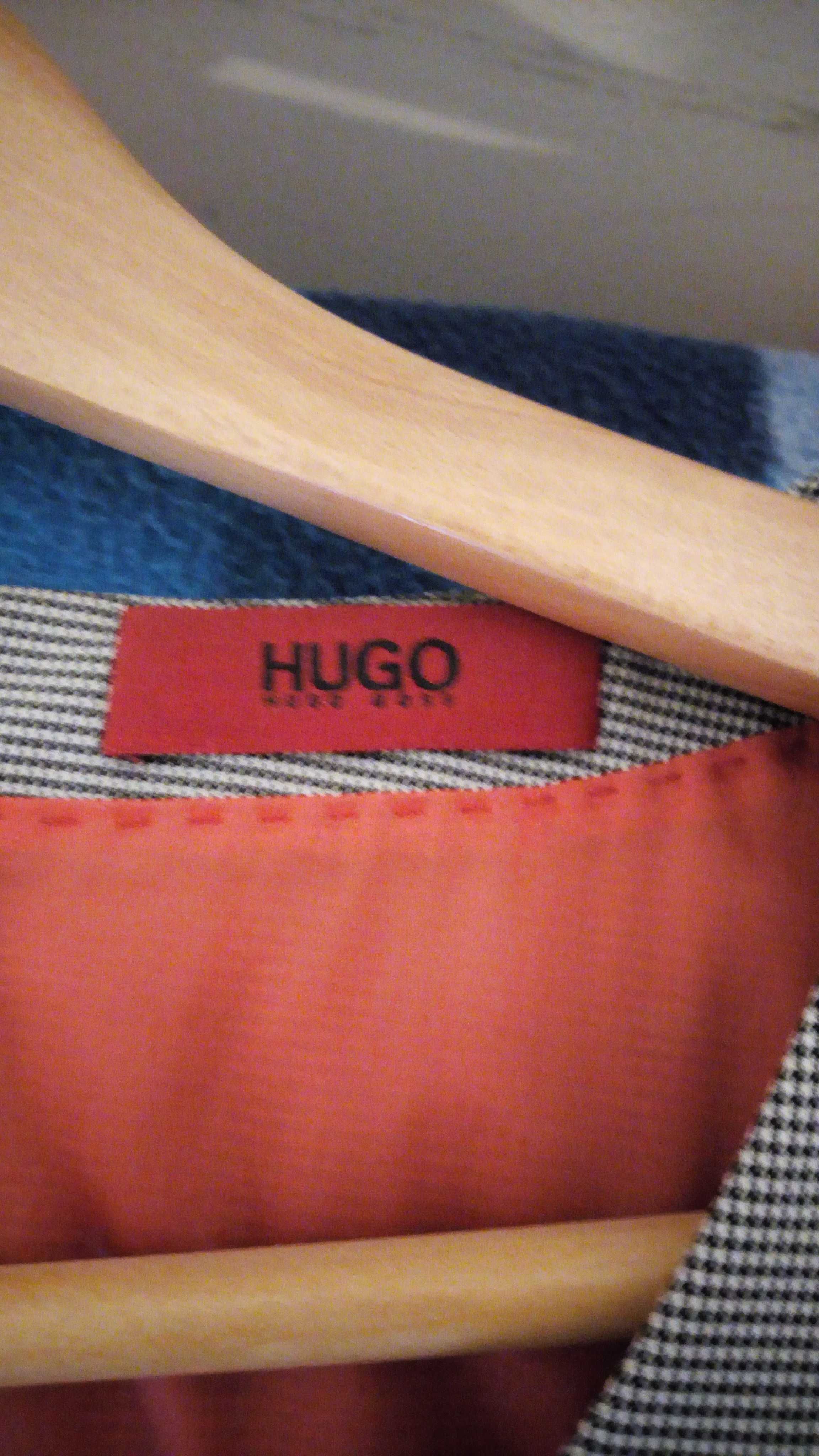 Vestido Hugo Boss