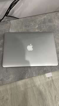 MacBook Air13,3”