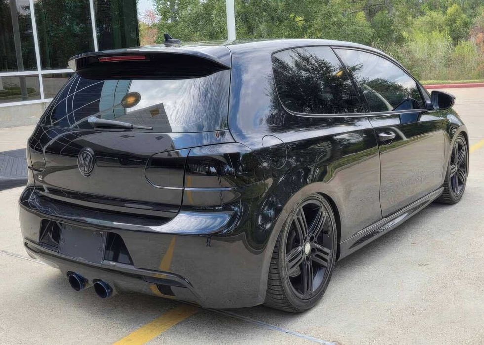 Volkswagen Golf R      2013