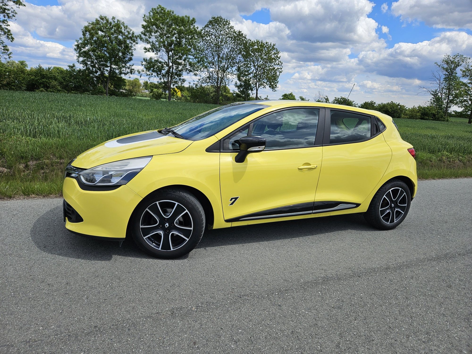 Renault Clio Limitowana Edycja Benzyna Super Stan