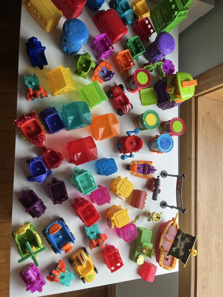 Conjunto Zomlings varios veiculos