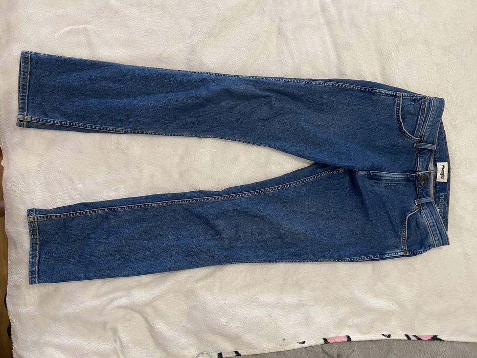 Niebieski jeansy wrangler 30/32