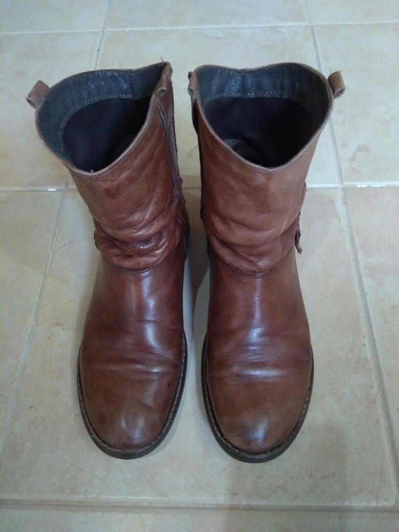 Botas em Pele para Menina n.35