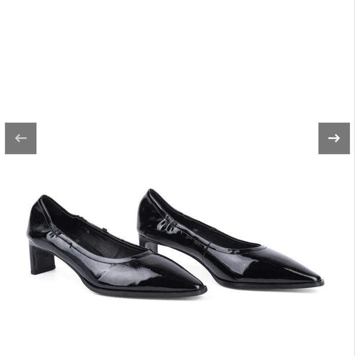 Жіночі лакові туфельки