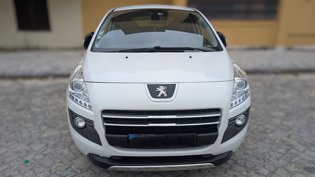 Peugeot 3008 2.0 HDi Hybrid4 Automático