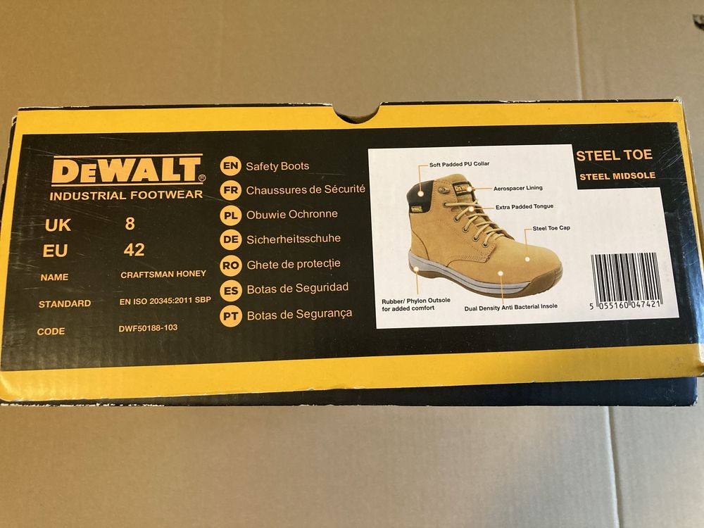 Buty ochronne firmy DEWALT